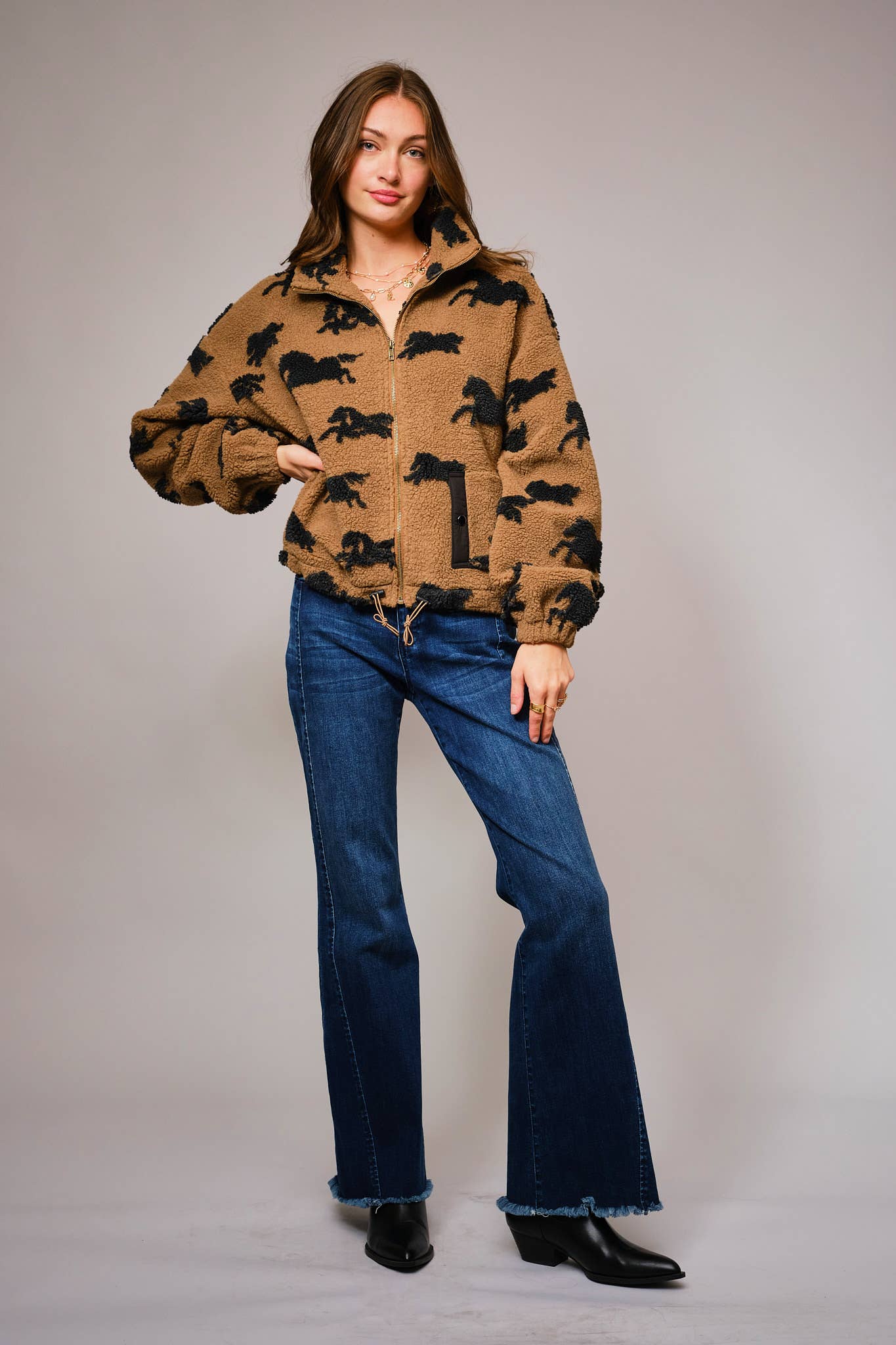 37045J - Wild Sherpa Oversized Zip-Up Jacket