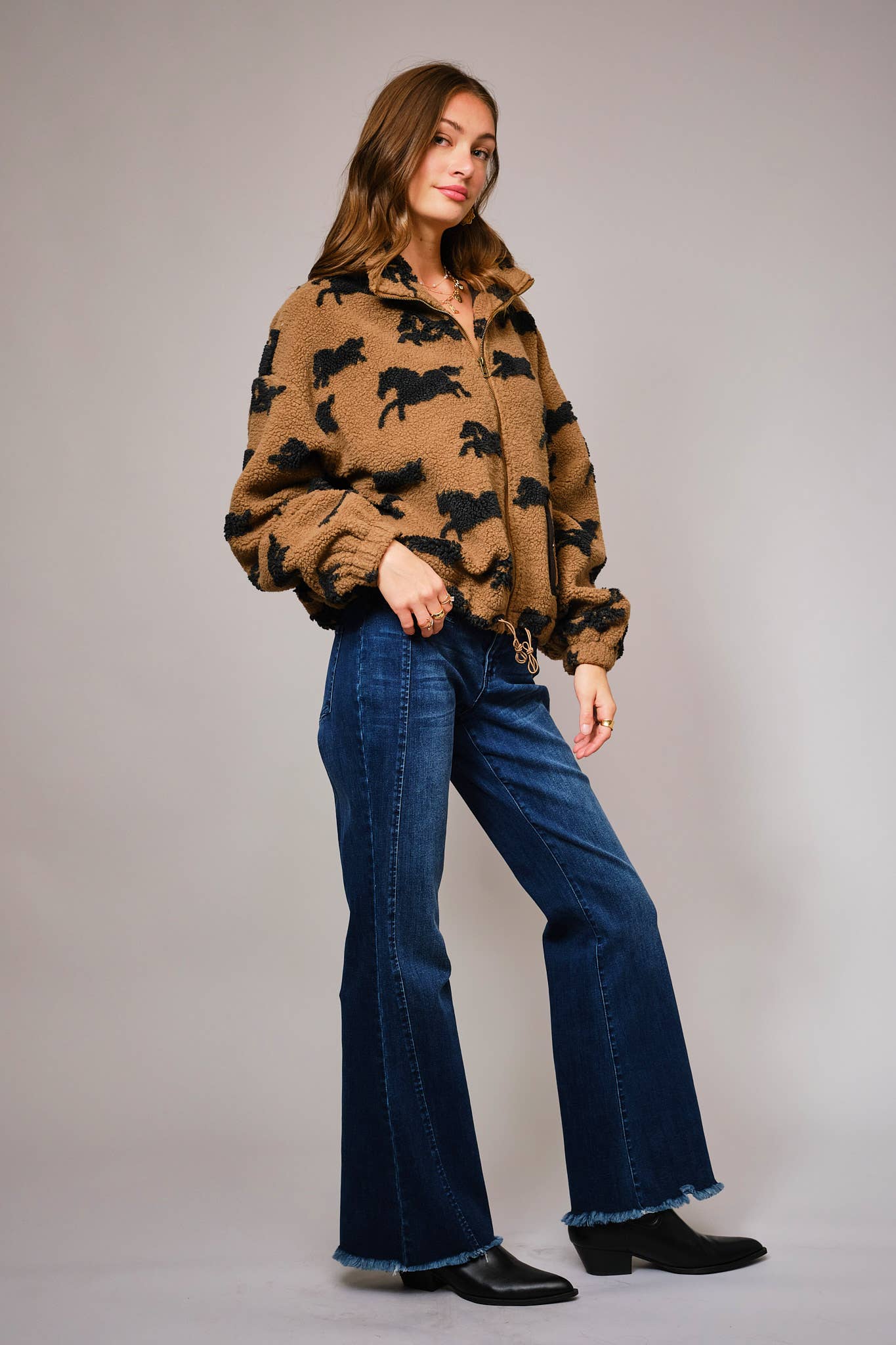 37045J - Wild Sherpa Oversized Zip-Up Jacket